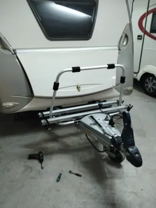 Caravana Adria Jazz 420 L