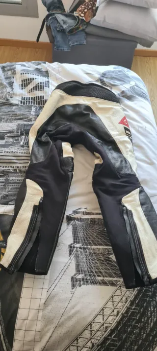 Mono Dainese laguna seca