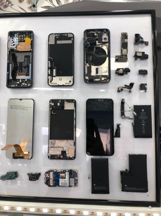 Reparación de móviles 687718326