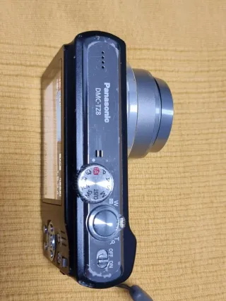 Cámara Panasonic Lumix DC Vario-Elmar Negra