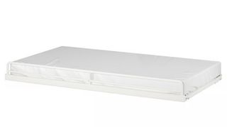 Cama inferior con ruedas y somier