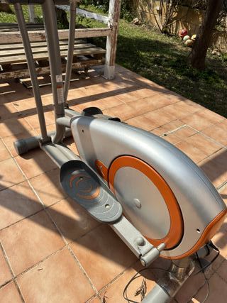 Máquina Elíptica Gimnasio