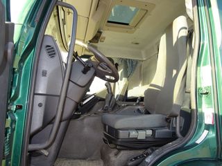 MAN FE 300-CAMIONES GRUA