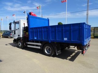 Iveco EUROCARGO ML 100E22-CAMIONES GRUA