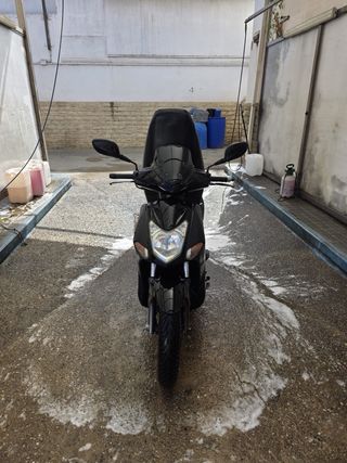 Moto Scooter Negra