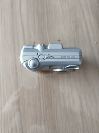 Cámara Digital Nikon Coolpix 4600 4MP Zoom