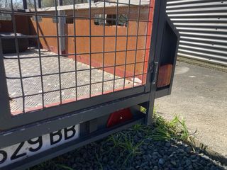 Remolque con volquete