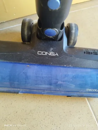Aspiradora Conga azul