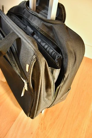 Maletín con ruedas para portátil y ropa