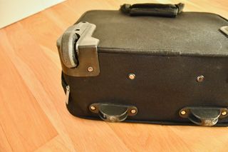 Maletín con ruedas para portátil y ropa