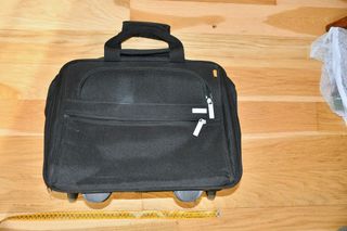 Maletín con ruedas para portátil y ropa