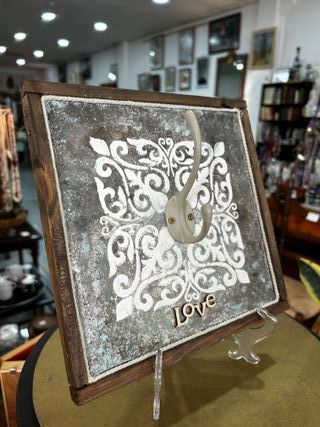 Perchero decorativo artesanal - Estilo Shabby Chic