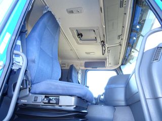 Volvo FM 380.26-CAMIONES GRUA