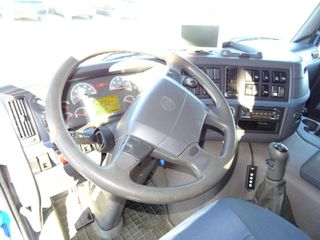 Volvo FM 380.26-CAMIONES GRUA