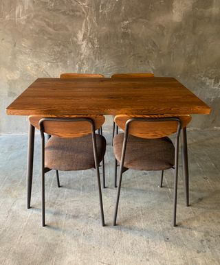 Mesa Comedor + 4 Sillas