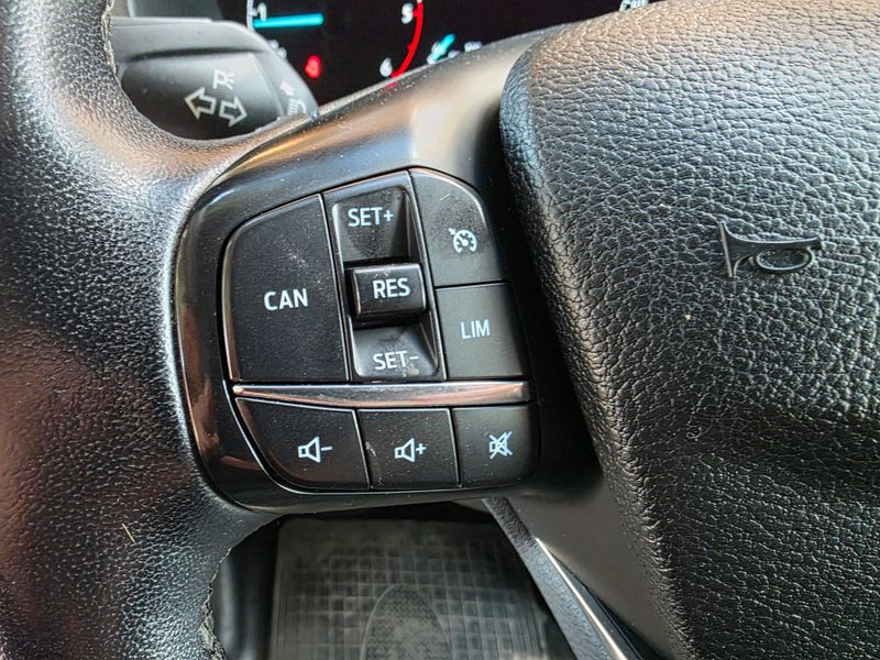 Ford Transit Custom 2022, foto 10