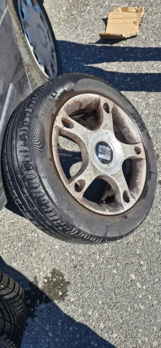 4 Llantas y Gomas 205/55 R16