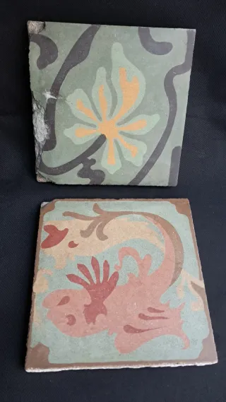 2 Baldosas Hidráulicas Centenarias