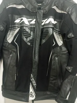 Chaqueta moto