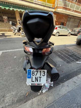 Wotam Storm 125 Maxi Scooter Automática