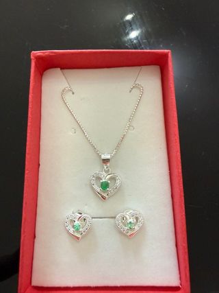 Plata ley 925, con esmeralda Colombiana