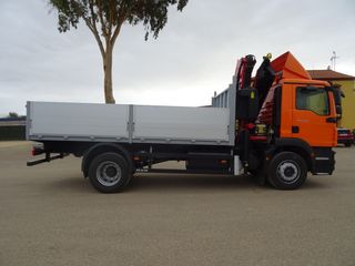 MAN TGM 18 290-CAMIONES GRUA
