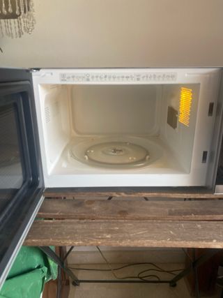 Microondas Whirlpool MWP 253 SX Grill 900W