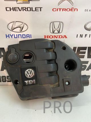 VW passat tapa de motor 1.9 ref: 038103925