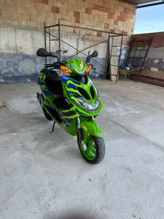 Yamaha Aerox 49cc