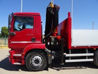 MAN TGM 18 250-CAMIONES GRUA