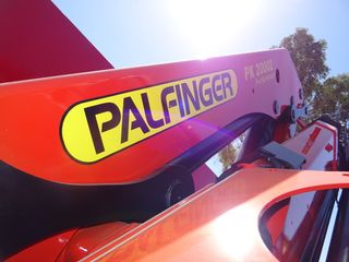 MAN TGM 18 250-CAMIONES GRUA