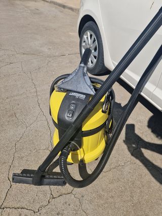 Aspiradora Karcher SE 4002