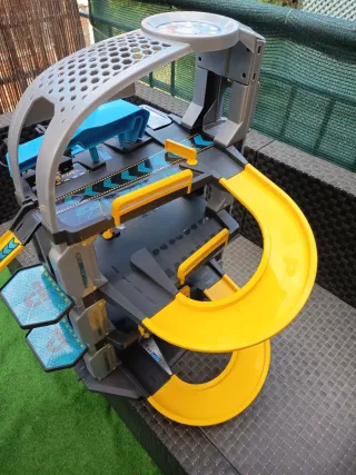 Parking coches 4 plantas MOLTO  Grande con caja