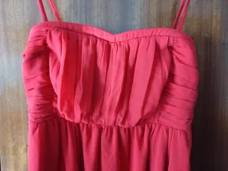 Vestido de cerimónia vermelho