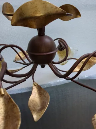 Lampada a sospensione dorata con cristallo stile veneziano