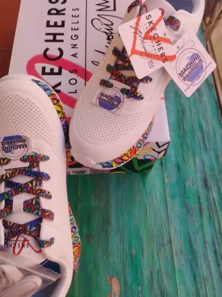 Zapatillas NUEVAS Skechers Uno Lite