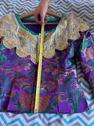 Traje de Fallera Morado y Dorado