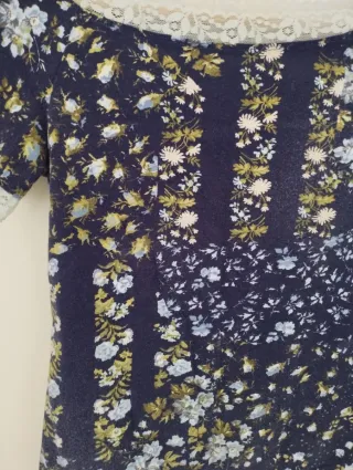 T-shirt donna floreale con pizzo tg. unica