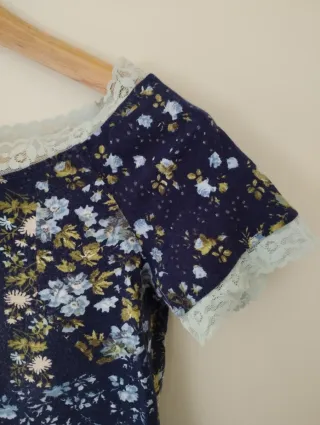 T-shirt donna floreale con pizzo tg. unica