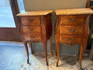 Comodini in Stile Luigi XV in Marmo e Legno