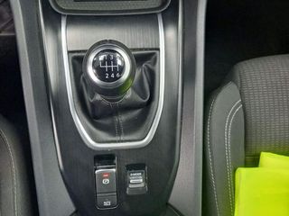 Nissan Qashqai CROSSOVER 1.3 MHEV 140 BUSINESS EDITION