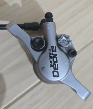Freno Shimano Deore BL-M556 BR-M555 Delantero/Izq