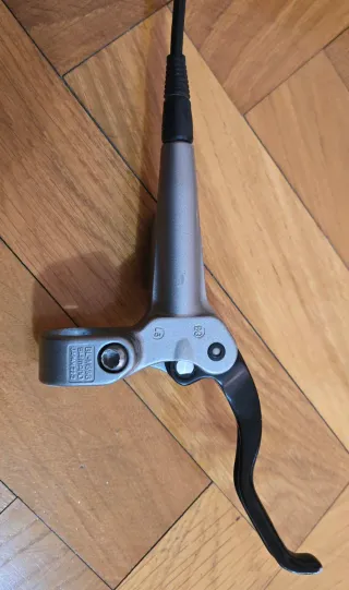 Freno Shimano Deore BL-M556 BR-M555 Delantero/Izq