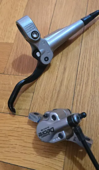 Freno Shimano Deore BL-M556 BR-M555 Delantero/Izq