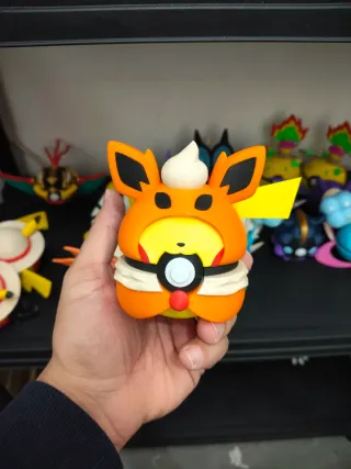 Pikachu Poncho Flareon Pokebola