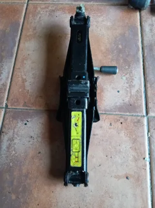 Gato de coche manual