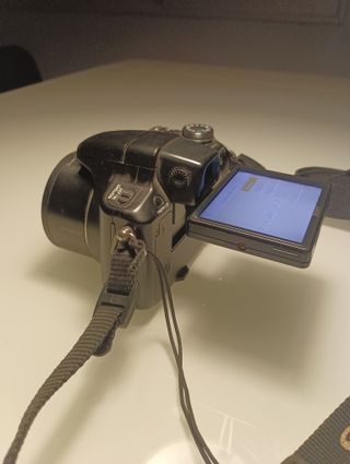 Cámara Digital Sony Cyber-Shot DSC-H50