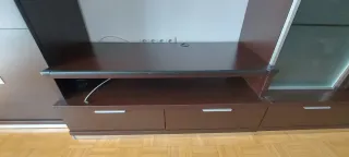 Mueble de comedor moderno madera y cristal