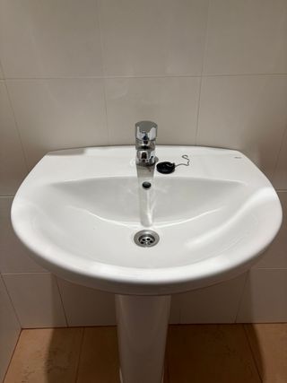 Lavabo Roca de porcelana blanco