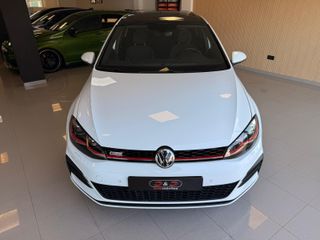 Volkswagen Golf GTI Perf. Honey
